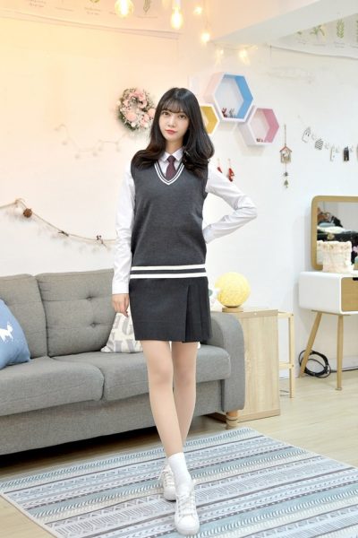 Đồng Phục Học Sinh Cấp III 28