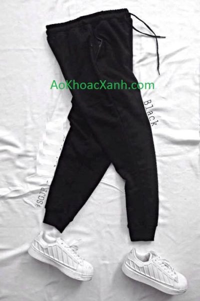 Xưởng may áo khoác đủ loại từ thiện nam nữ người lớn,trẻ em giá siêu rẻ.